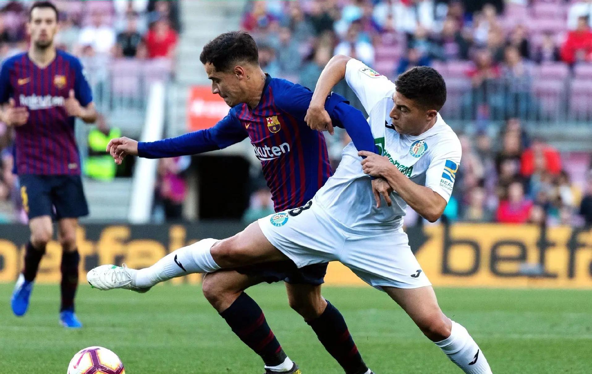 包含赫塔菲在客场遭遇惨败，球队表现堪忧的词条