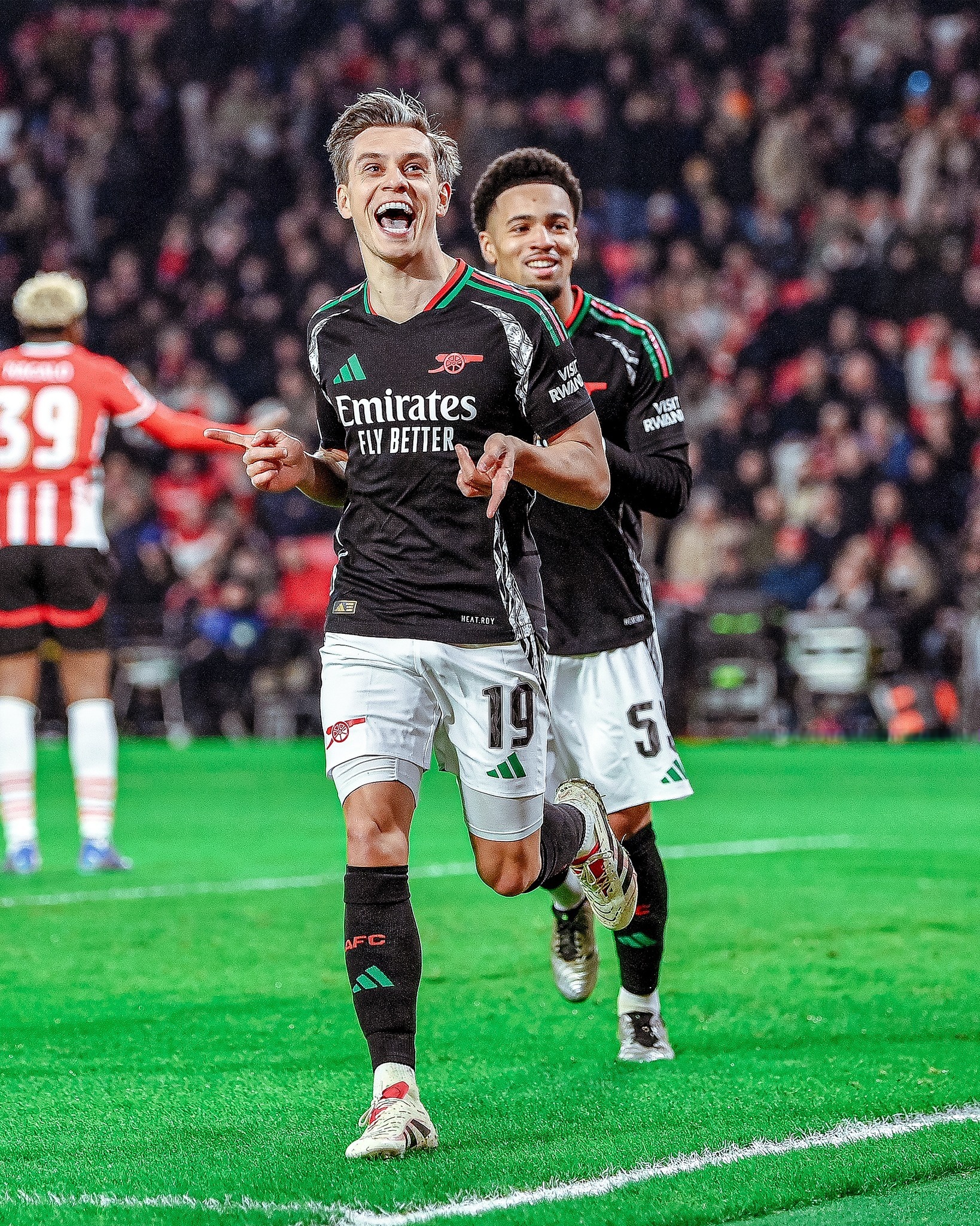 阿森纳客场失利,瓦迪托尔推射破门 阿森纳客场失利,瓦迪托尔推射破门