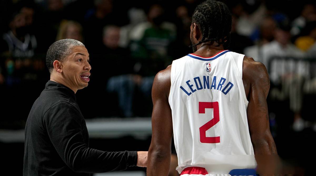 米兰体育培训-快船主场惨败雄鹿，乔治伤退